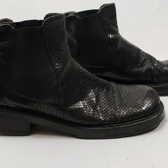 Kenneth Cole Men\'s Faux Snake Skin Chukka Boots Kenneth Cole New York Men main image 4